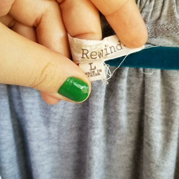 Embroidered Tank Top - Picture 3 of 4